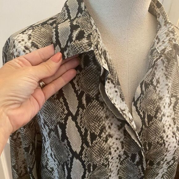 Ellen Tracy Snakeskin Print Blouse Sz Large - Picture 2 of 6